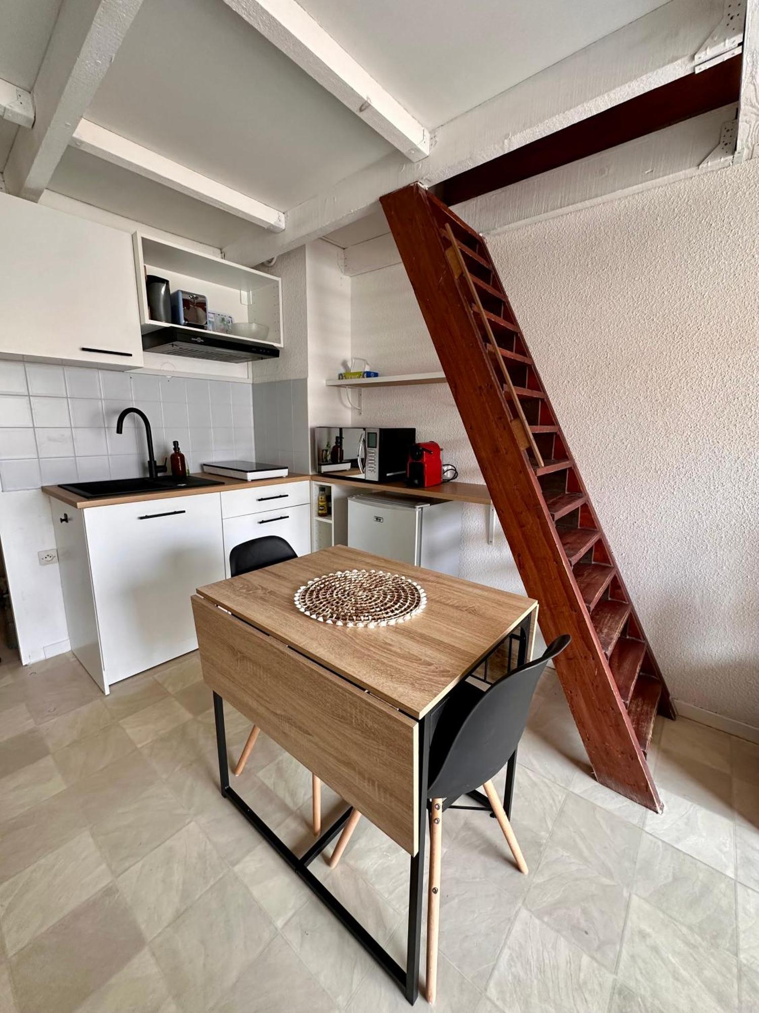 Evasion Setoise - Appartement Avec Balcon Vue Marina, Climatise, Parking - Situe A 200M De La Plage Sète Esterno foto